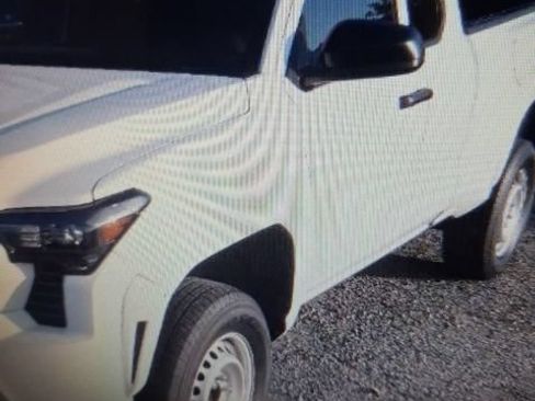 Used 2025 Toyota Tacoma SR RWD image 4