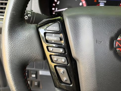 Used 2024 Nissan Frontier PRO-4X w/ Technology Package AWD/4WD image 14