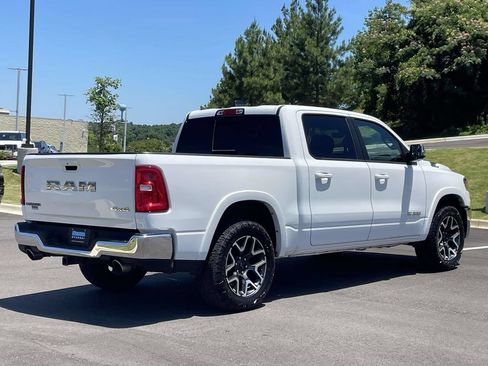 Used 2025 RAM 1500 Laramie AWD/4WD image 3