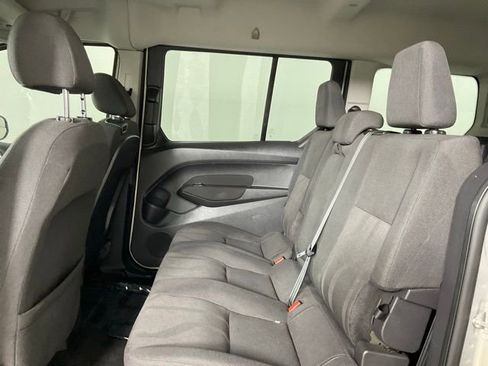 Used 2015 Ford Transit Connect XLT image 10
