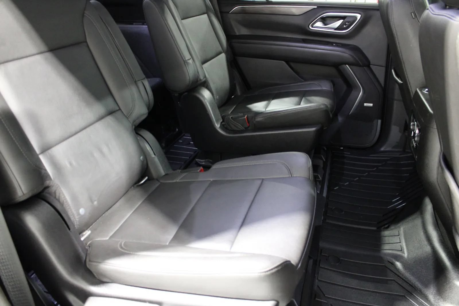 Used 2021 Chevrolet Tahoe Z71 AWD/4WD image 18