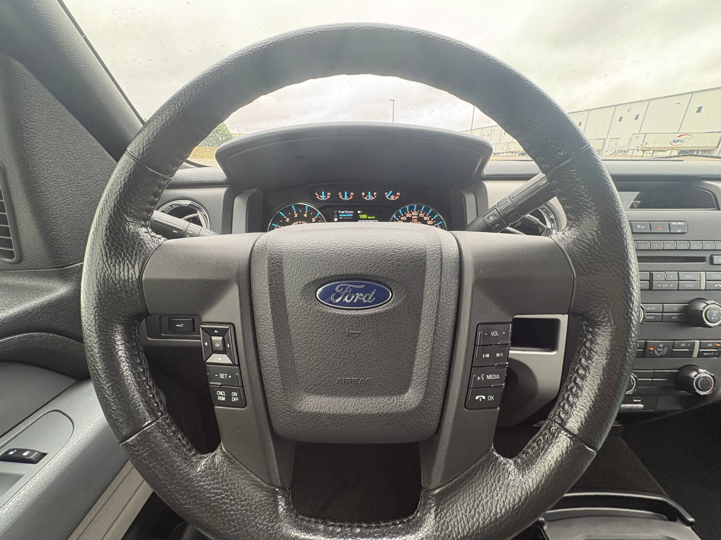 Used 2011 Ford F150 XLT w/ XLT Chrome Pkg RWD image 11