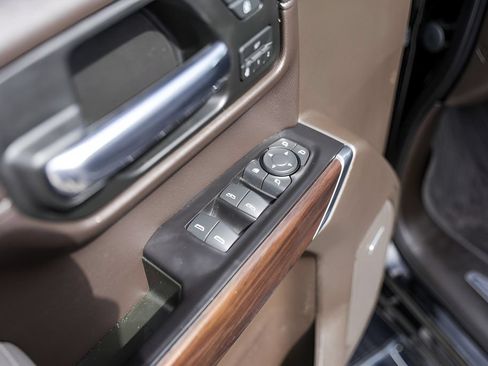 Used 2019 GMC Sierra 1500 SLT AWD/4WD image 25
