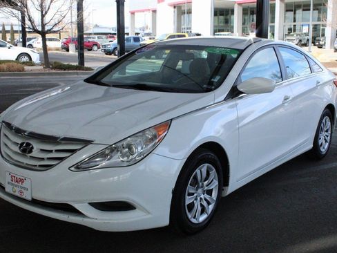 Used 2013 Hyundai Sonata GLS image 10
