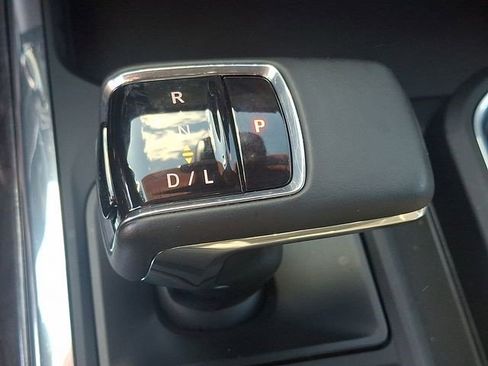 Certified 2024 Chevrolet Silverado 1500 LTZ AWD/4WD image 13