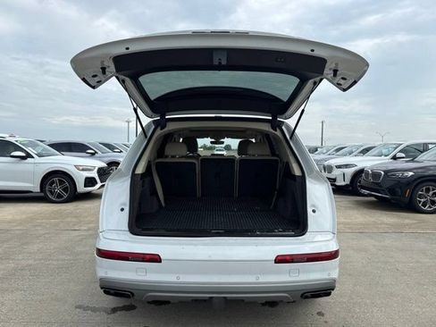 Used 2017 Audi Q7 3.0T Premium Plus AWD/4WD image 9
