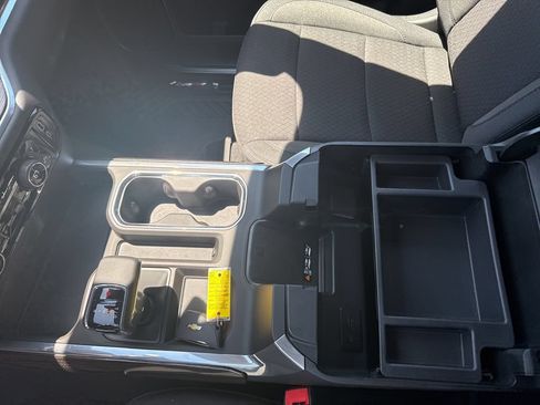 New 2026 Chevrolet Silverado 1500 RST AWD/4WD image 15