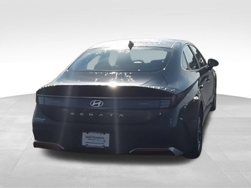 New 2026 Hyundai Sonata SE FWD image 8