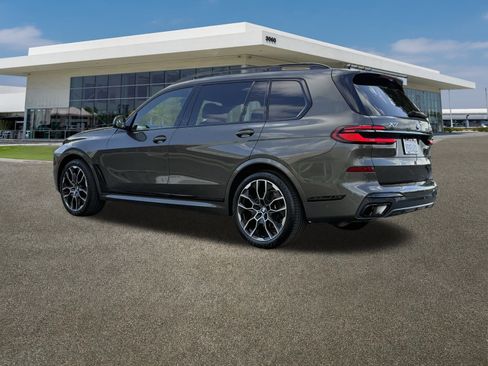 Certified 2023 BMW X7 xDrive40i w/ Executive Package image 7