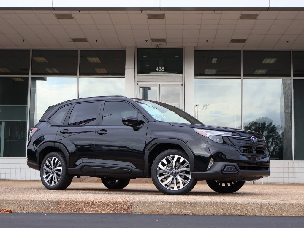 New 2026 Subaru Forester Touring AWD/4WD image 2