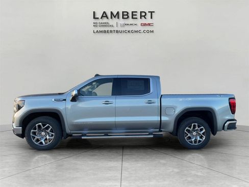 New 2026 GMC Sierra 1500 SLE image 2