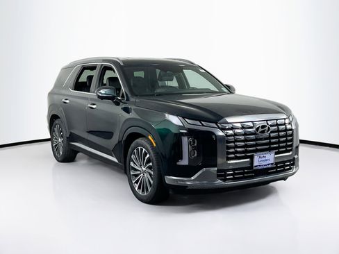 Used 2023 Hyundai Palisade Calligraphy w/ Cargo Package image 3