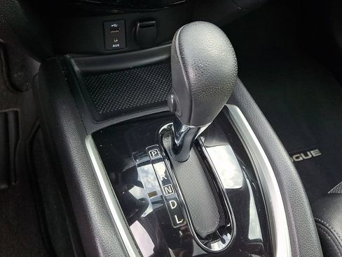 Used 2015 Nissan Rogue SL w/ SL Premium Package AWD/4WD image 16