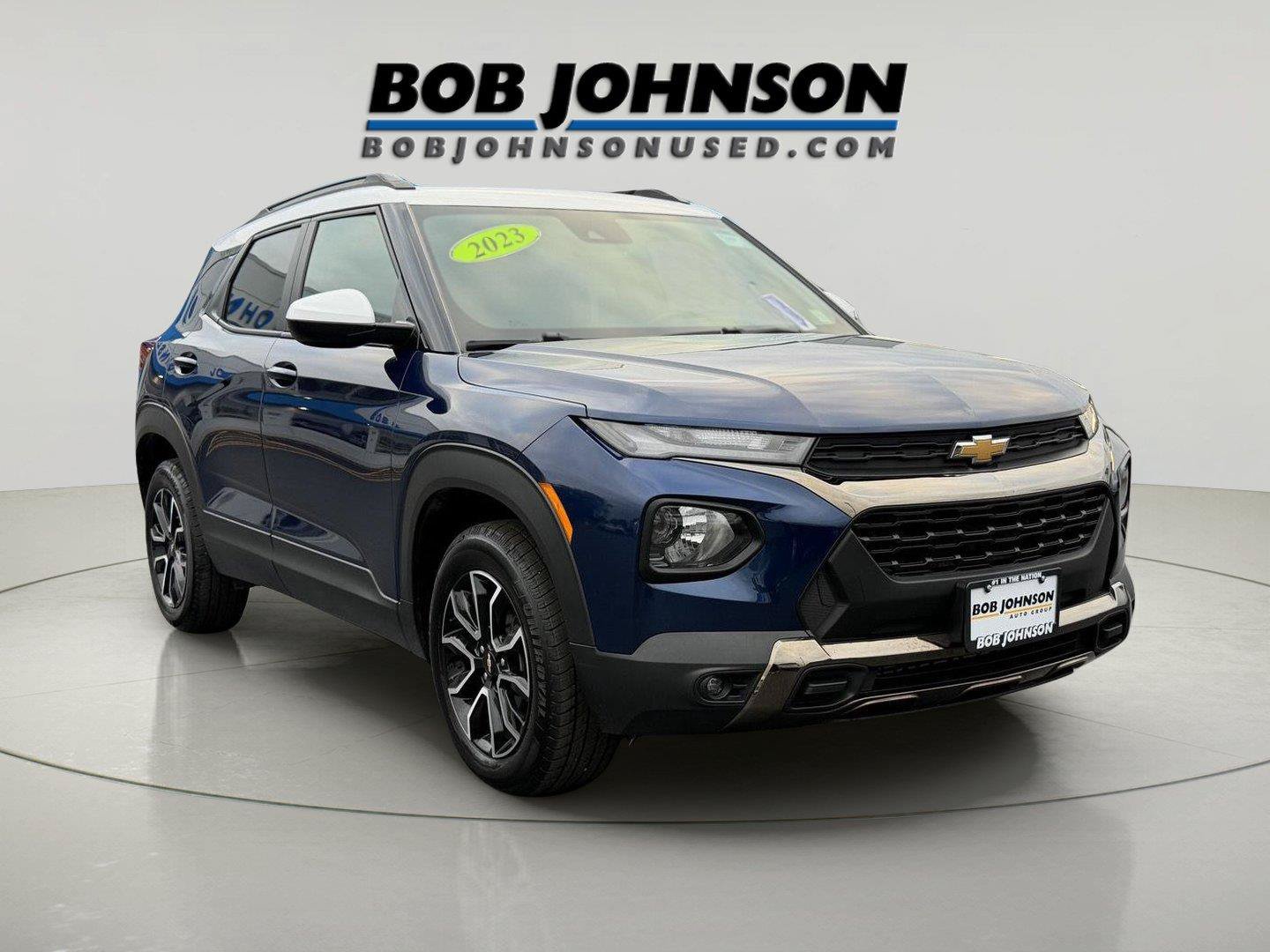 Used 2023 Chevrolet TrailBlazer ACTIV w/ Sun and Liftgate Package AWD/4WD image 2