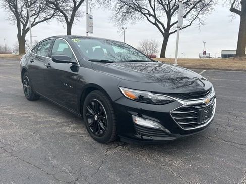 Certified 2025 Chevrolet Malibu LT image 3