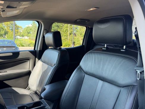 Used 2022 Ford Ranger Lariat w/ Equipment Group 501A High AWD/4WD image 15