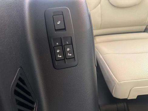 Used 2023 Lexus GX 460 Premium w/ Premium Plus Package AWD/4WD image 25
