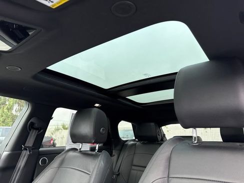 Used 2024 Land Rover Range Rover Evoque S AWD/4WD image 24
