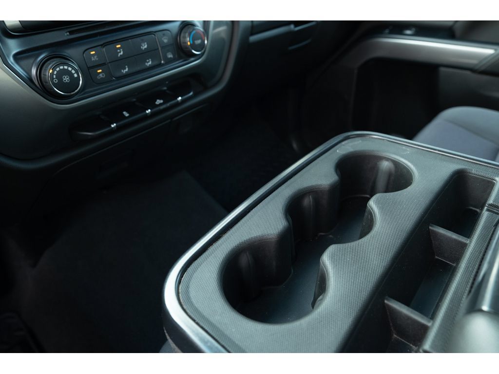 Used 2019 Chevrolet Silverado 1500 LT AWD/4WD image 25
