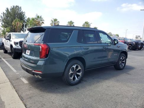 New 2026 GMC Yukon AT4 Ultimate w/ LPO, Floor Liner Package AWD/4WD image 4
