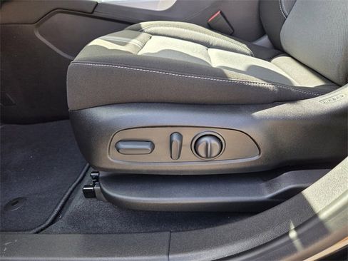 New 2026 Chevrolet Blazer LT w/ Convenience Package image 21