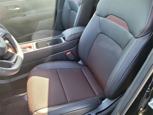 New 2026 Nissan Kicks SR image 7