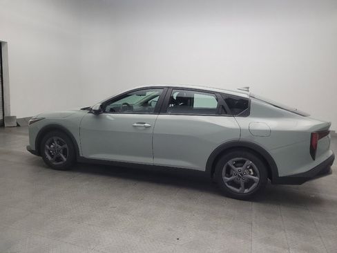 Used 2025 Kia K4 FWD image 3