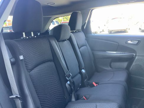 Used 2019 Dodge Journey SE w/ Connectivity Group image 15