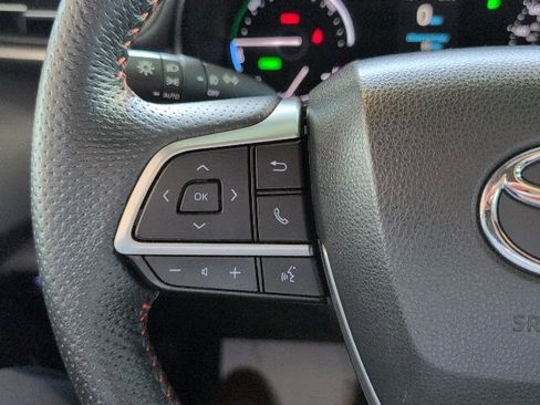 Certified 2022 Toyota Sienna XSE image 29