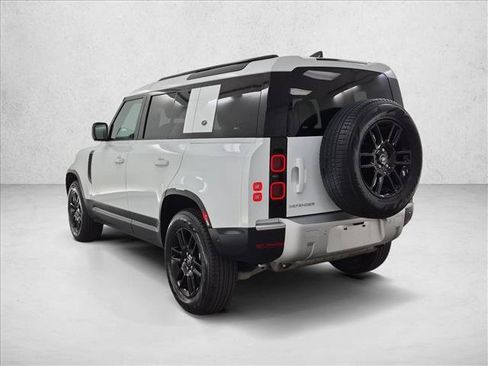 Used 2024 Land Rover Defender 110 S AWD/4WD image 8