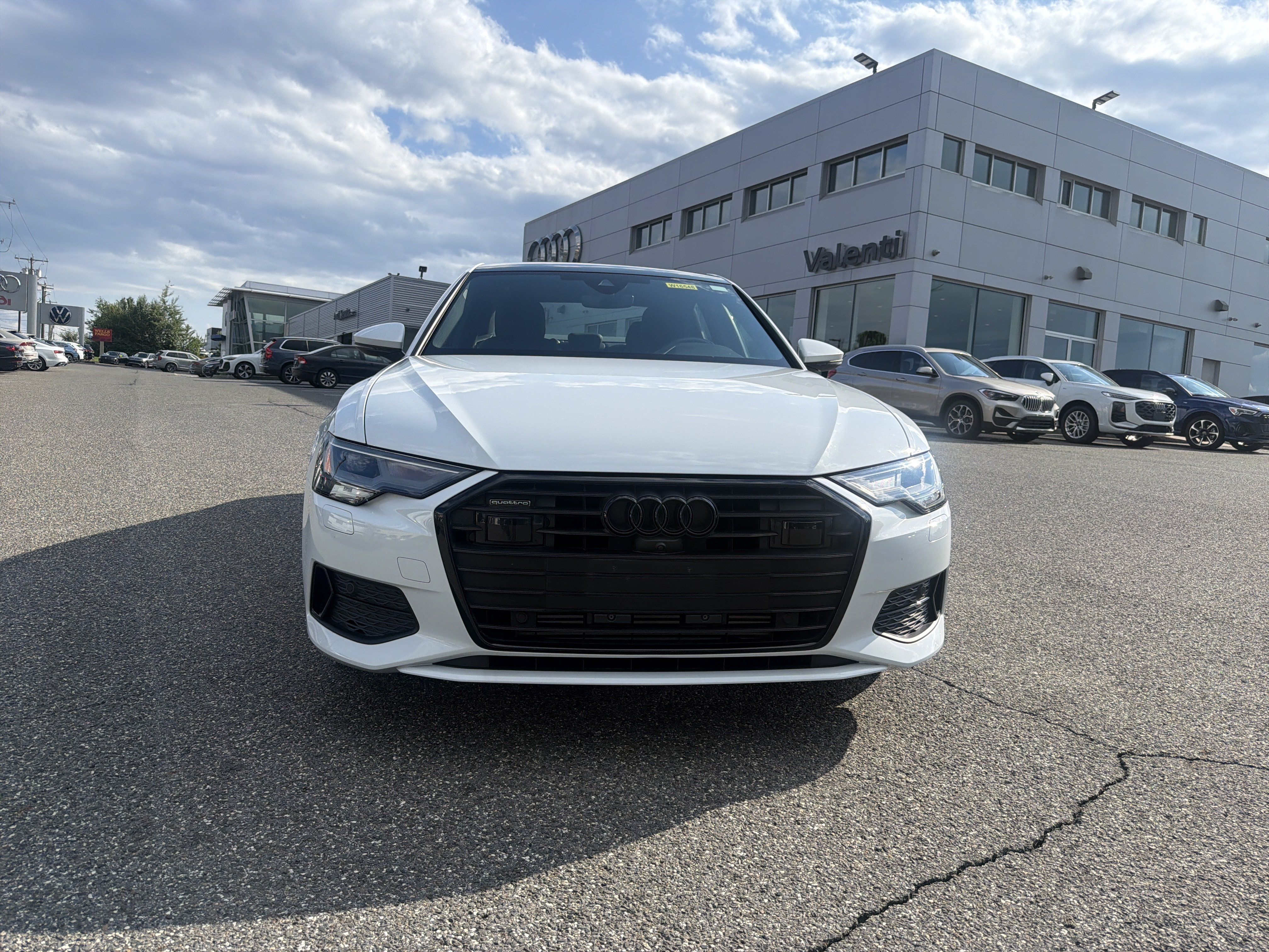 Used 2023 Audi A6 Premium Plus w/ Premium Plus Package AWD/4WD image 2