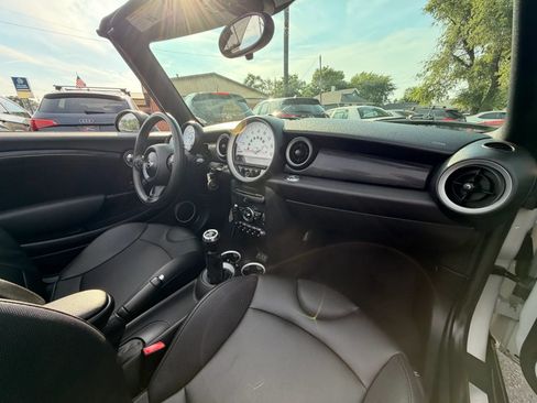 Used 2013 MINI Cooper S FWD image 23