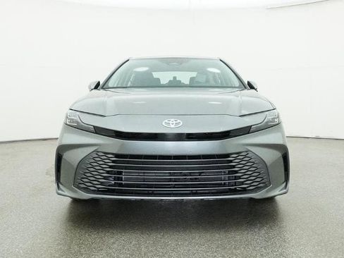 New 2026 Toyota Camry XLE image 31