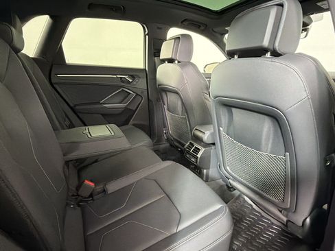 Used 2025 Audi Q3 2.0T Premium w/ Convenience Package AWD/4WD image 29