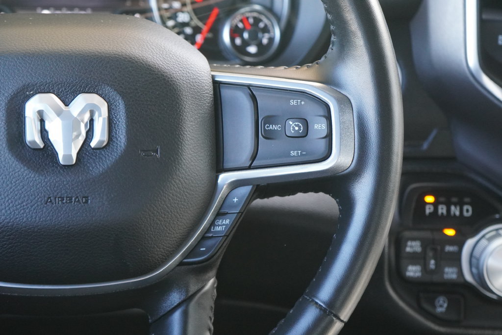 Used 2024 RAM 1500 Laramie AWD/4WD image 16