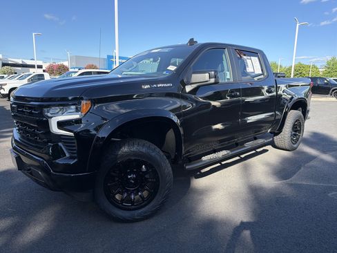 Used 2026 Chevrolet Silverado 1500 RST AWD/4WD image 5