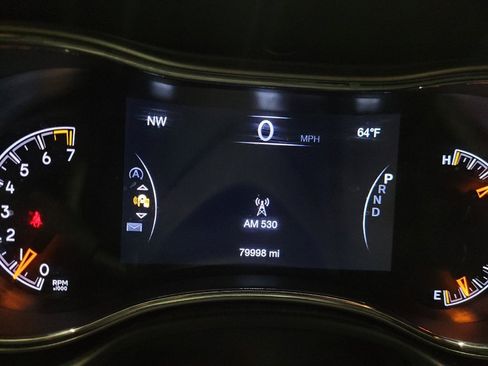 Used 2018 Jeep Grand Cherokee Limited AWD/4WD image 23
