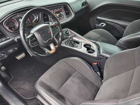 Used 2021 Dodge Challenger R/T Scat Pack w/ Plus Package RWD image 15