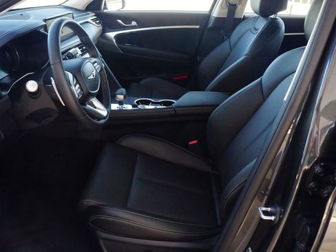 Certified 2026 Genesis G70 2.5T image 17