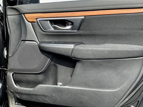 Certified 2021 Honda CR-V EX image 28