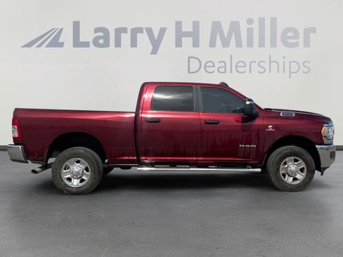 Used 2024 RAM 2500 Big Horn w/ Cold Weather Group AWD/4WD image 6