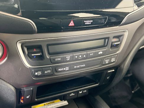 Used 2022 Honda Passport EX-L image 15