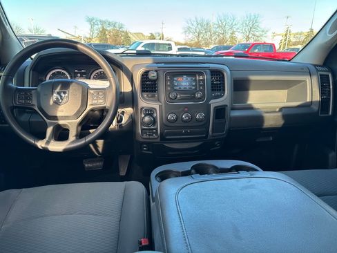 Certified 2019 RAM 1500 Express w/ Express Value Package image 15