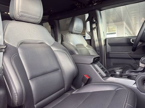 New 2025 Ford Bronco Big Bend w/ Black Diamond Package image 35