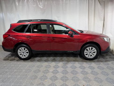Used 2019 Subaru Outback 2.5i Premium AWD/4WD image 9