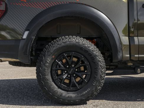 Certified 2025 Ford F150 Raptor AWD/4WD image 12