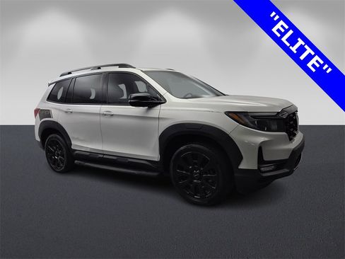 Used 2023 Honda Passport Elite image 1