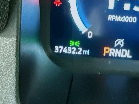 Used 2025 Ford Explorer Platinum w/ LUX Leather Package image 19