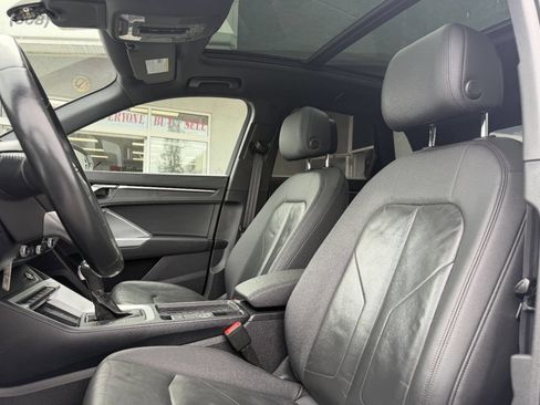 Used 2020 Audi Q3 2.0T Premium image 21