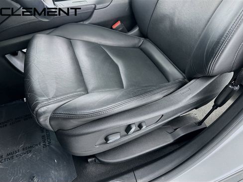 Used 2018 Cadillac XT5 Premium Luxury image 28